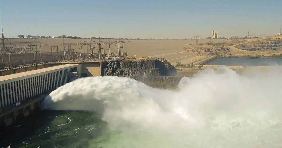 Construcción de la Presa de Asuán: Historia, Impacto y Legado - Qué consecuencias provocó la represa de Asuán en Egipto construccion presa de asuan - Qué consecuencias provocó la represa de Asuán en Egipto