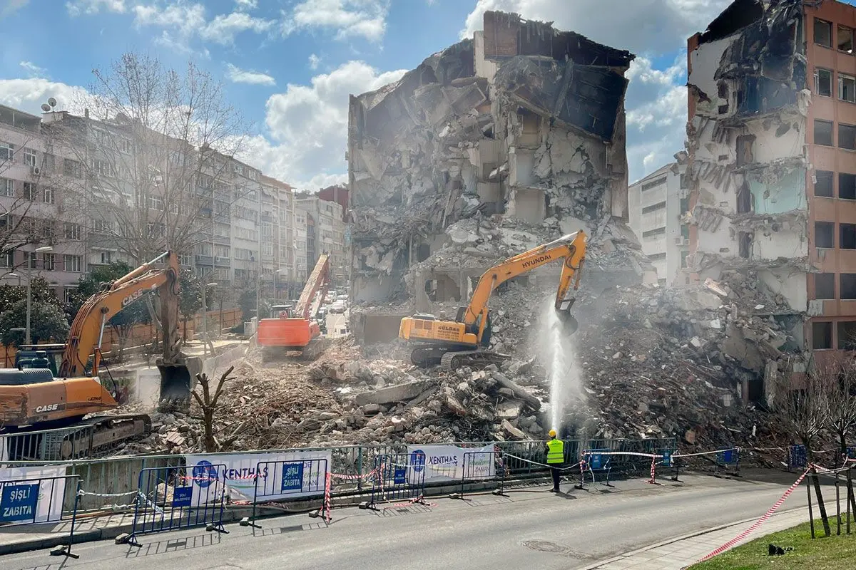 Construcciones que dañan el medio ambiente: Un análisis exhaustivo - Qué cosas dañan más al medio ambiente construcciones que dañan el medio ambiente - Qué cosas dañan más al medio ambiente