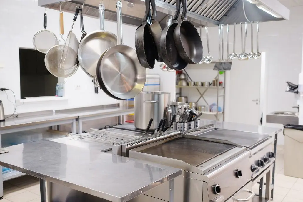 cocinas industriales ingeniería gastronómica - Qué diferencia hay entre una cocina industrial y una cocina común
