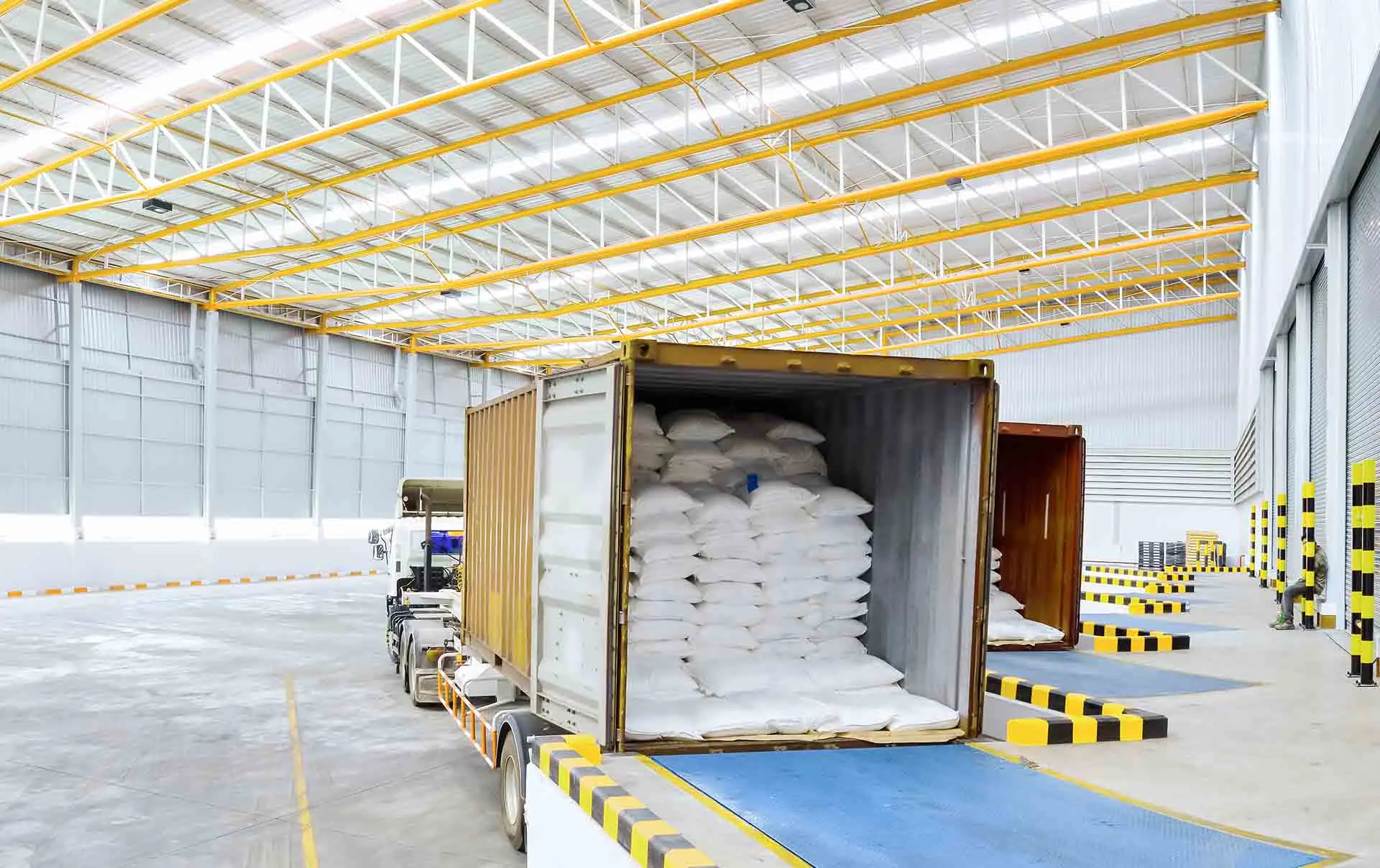 espacio de descarga y carga de materiales construccion - Qué es la zona de carga y descarga