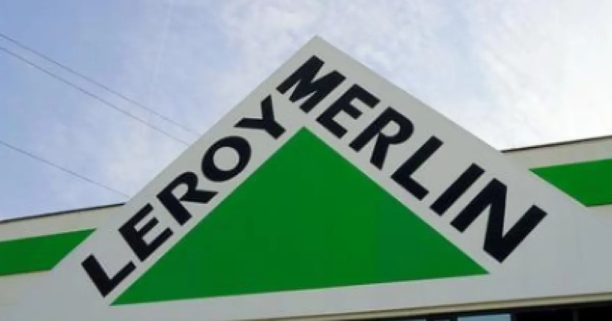leroy merlin almacén de construcción sevilla tomares - Qué nacionalidad tiene Leroy Merlin