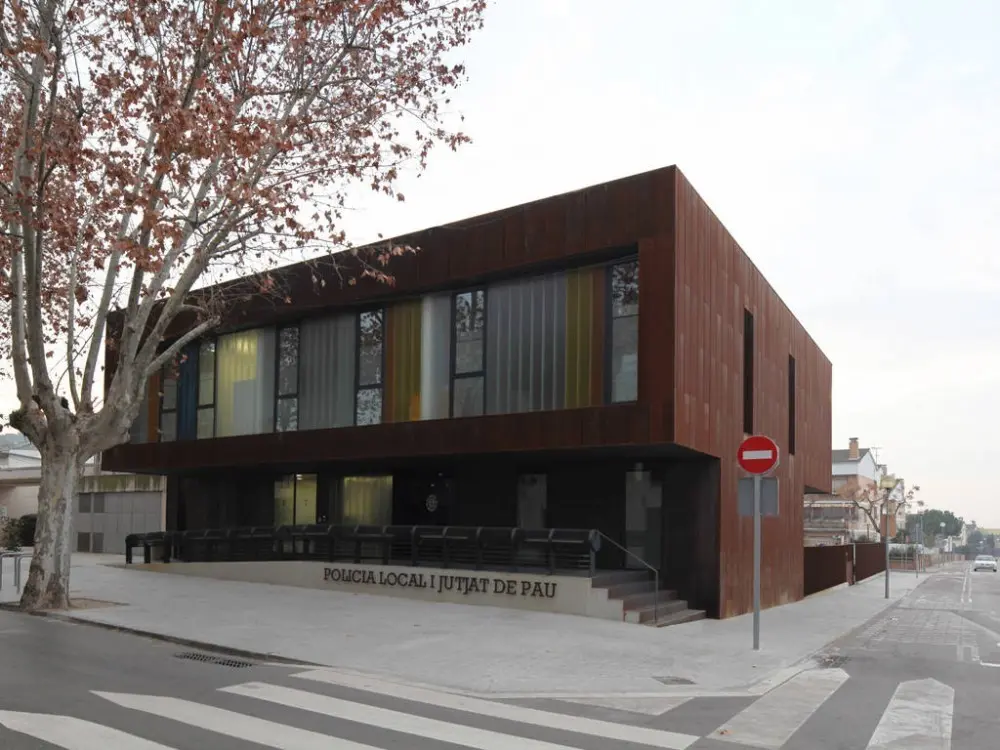 proyecto construccion estacion de policia - Qué son las estaciones policiales integrales